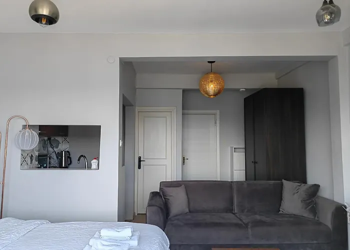Apartament Bosphorus Menekshe Rezidances *