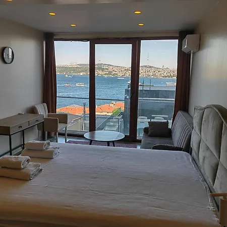 Bosphorus Menekshe Rezidances *