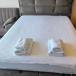Апартаменты Bosphorus Menekshe Rezidances *