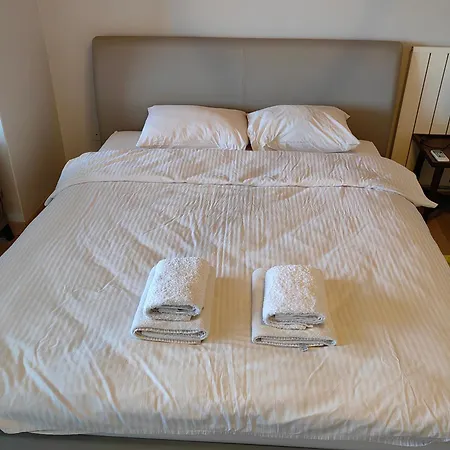 Bosphorus Menekshe Rezidances Apartment