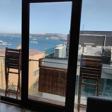 Bosphorus Menekshe Rezidances Istanboel