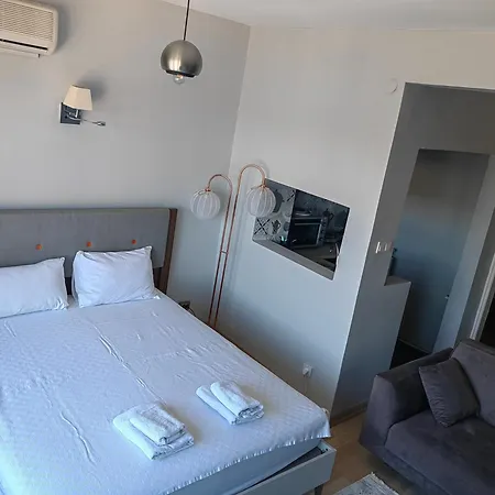 Apartamento Bosphorus Menekshe Rezidances *