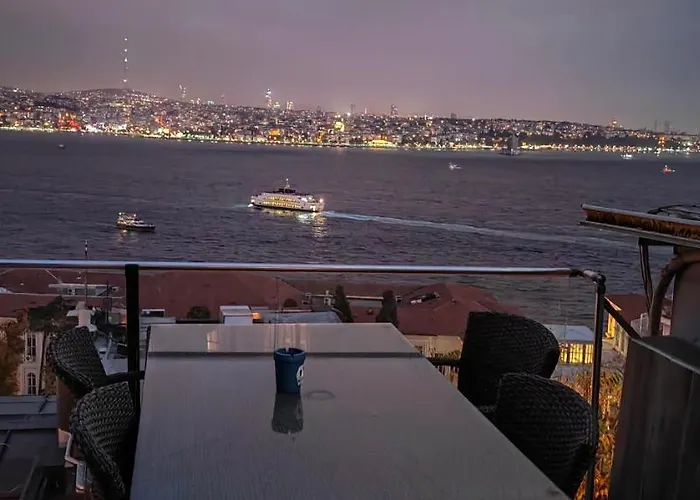 Bosphorus Menekshe Rezidances イスタンブール