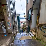 Apartment Bosphorus Menekshe Rezidances *