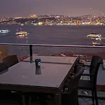 Bosphorus Menekshe Rezidances Apartment Istanbul