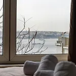 Bosphorus Menekshe Rezidances Istanbul
