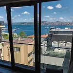 Bosphorus Menekshe Rezidances Apartment