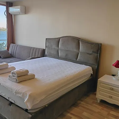 Bosphorus Menekshe Rezidances Lägenhet *