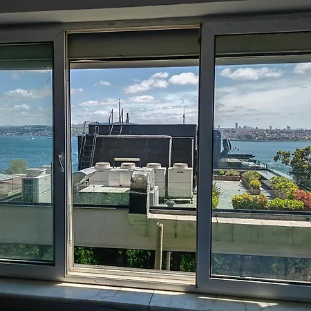 Bosphorus Menekshe Rezidances *