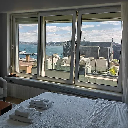 Bosphorus Menekshe Rezidances