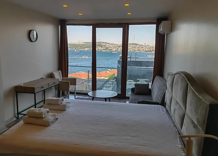 Bosphorus Menekshe Rezidances *