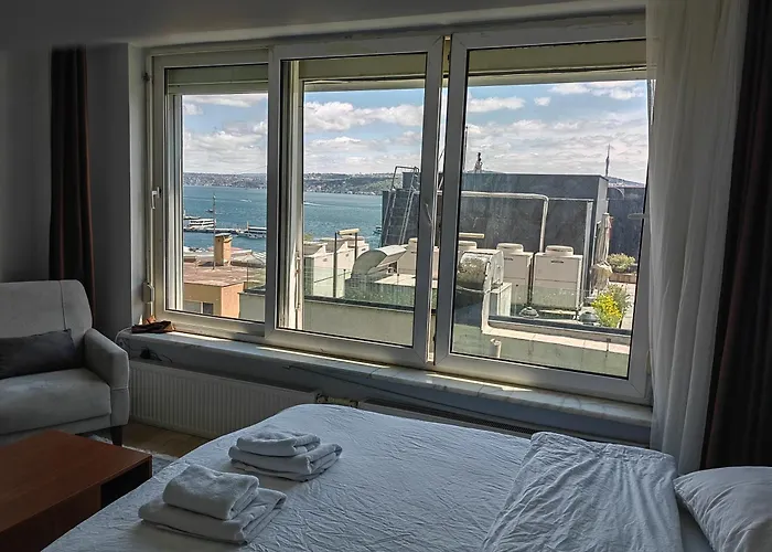 Bosphorus Menekshe Rezidances