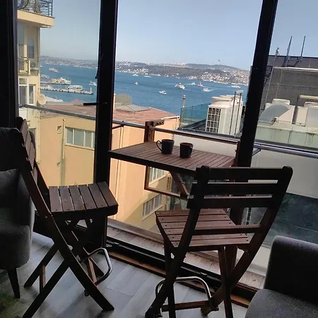 Bosphorus Menekshe Rezidances * Istambul