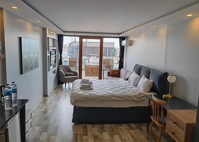 Appartement Bosphorus Menekshe Rezidances *