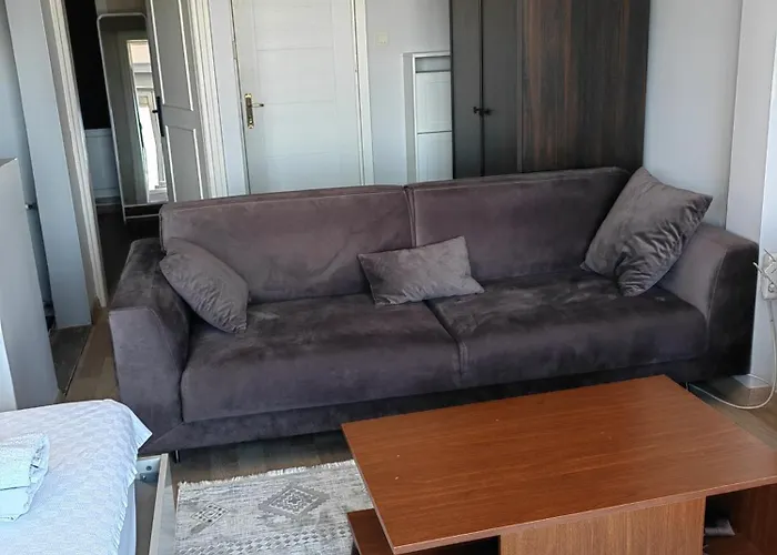 Bosphorus Menekshe Rezidances Istanboel